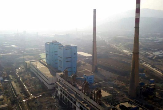 看太原一家鋼結構廠房如何拆除？