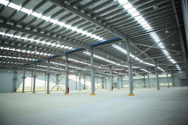 鋼結(jié)構(gòu)廠房為什么能抗震，原來全靠它支撐