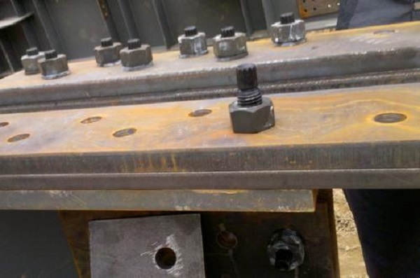 鋼結(jié)構(gòu)加工出現(xiàn)變形問(wèn)題，山西鋼結(jié)構(gòu)廠家這么辦